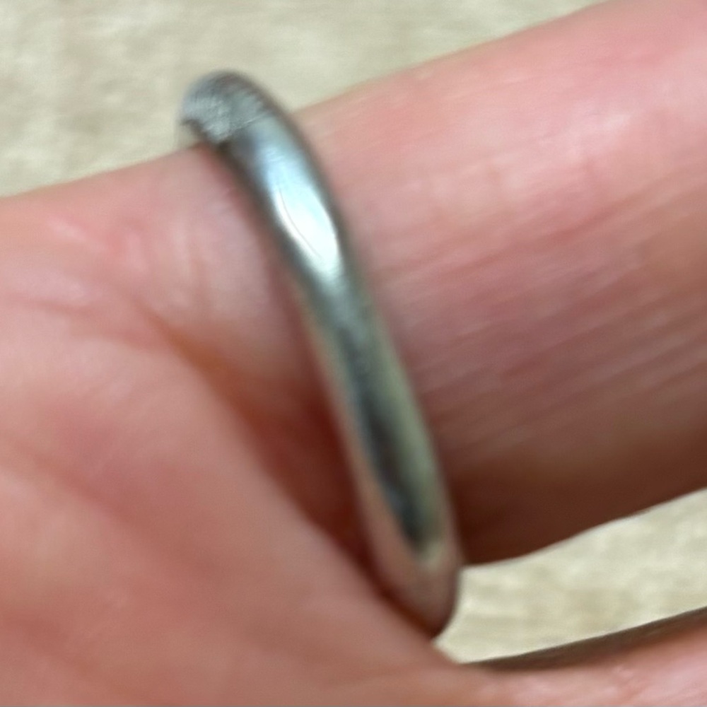 Authentic Judith Ripka Ring-Size 9 - Picture 5 of 6